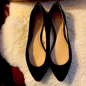 Massimo Dutti leather flats size 37